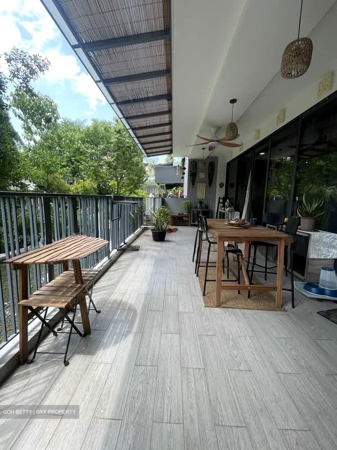 The Rainforest (D23), Condominium #571884571
